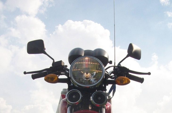 Antena corta pipa é recomendada pelo Detran para prevenir acidentes com motociclistas - Crédito: Arquivo