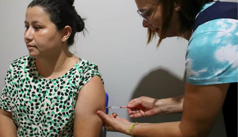 Vacina é para pessoas de 4 a 59 anos, residentes em Dourados - Crédito: Assecom