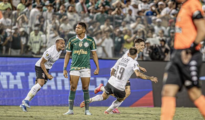 Na raça e com dois a menos, Timão arranca empate com o Palmeiras pelo Paulistão 2024 - Crédito: Corinthians