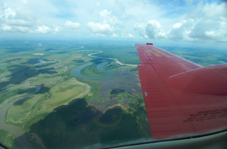 Bombeiros de MS combatem incêndio no Pantanal - Crédito: Natalia Yahn