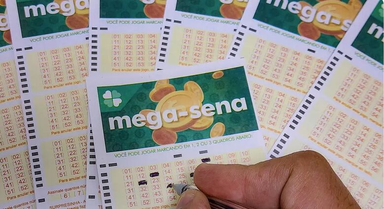 Mega Sena acumula e prêmio vai a R$ 67 milhões - Crédito: Rafa Neddermeyer/ Agência Brasil