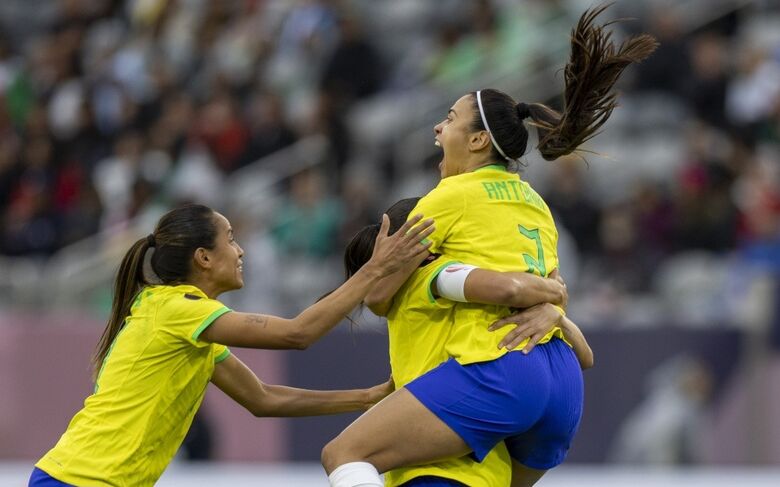 Antônia comemora o segundo gol da Seleção - Crédito: Leandro Lopes/CBF