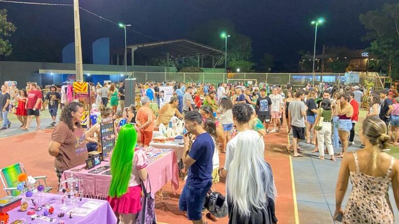 1ª Edição do Giro Cultural aconteceu na Praça do bairro Parque Alvorada - Crédito: Rodrigo Pirola/Prefeitura de Dourados