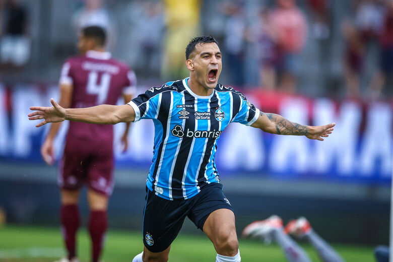Grêmio derrota o Caxias na Serra pela ida nas semifinais do Gauchão - Crédito: Lucas Uebel / Grêmio FBPA 