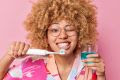 Dia Mundial da Saúde Bucal: 6 cuidados com os dentes que precisam virar hábito - Crédito: Freepik