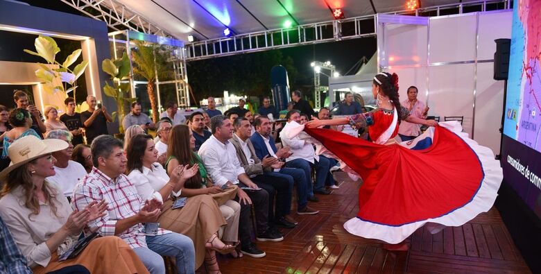 Música e dança abrem noite que apresenta oportunidades com o Paraguai - Crédito: Divulgação