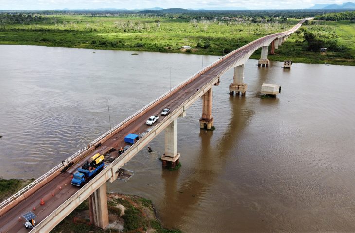 Ponte sobre Rio Paraguai passa por 2ª etapa de concretagem neste fim de semana e ficará interditada - Crédito: Saul Schramm