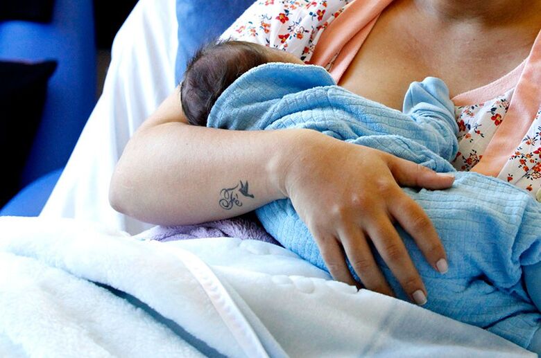 Hospitais devem garantir direito da lactante e do bebê à amamentação, determina o PL 2.846/2021  - Crédito: Luiz Silveira/Agência CNJ
