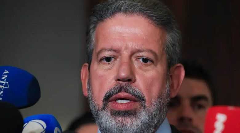 Arthur Lira defende proposta para limitar ações no Supremo
 - Crédito: Lula Marques/Agência Brasil