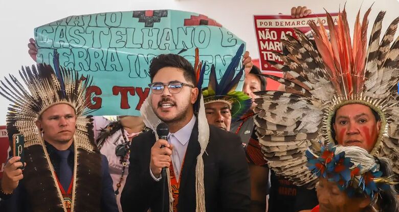 Indígenas pedem discussão presencial sobre suspensão do Marco Temporal
 - Crédito: Antônio Cruz/Agência Brasil