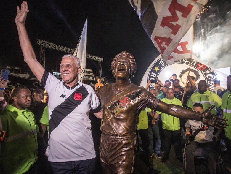 Inauguração da Estátua de Roberto Dinamite no Estádio São Januário em 28 de abril de 2022 - Crédito: Daniel Ramalho/Vasco da Gama