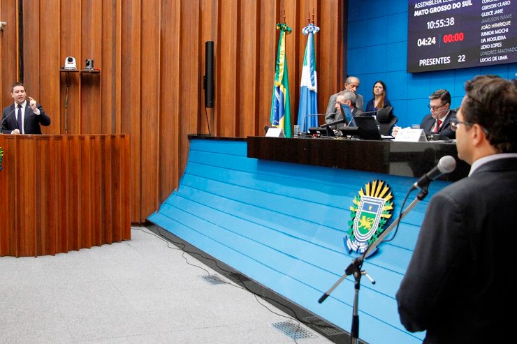 Um dos assuntos debatidos na tribuna da ALEMS nesta manhã foi a gestão governamental do Estado - Crédito: Wagner Guimarães/ALEMS