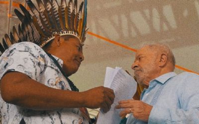 Indígenas barram Lula em evento - Crédito: Reprodução/ATL