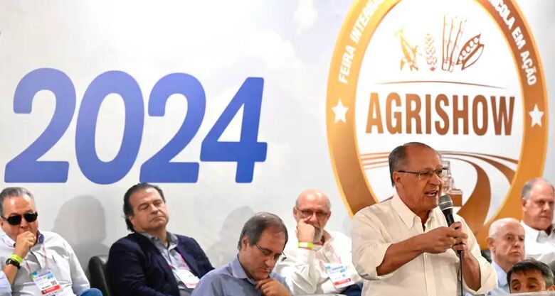 Alckmin defende diálogo com Congresso sobre desoneração da folha
 - Crédito: Cadu Gomes/VPR