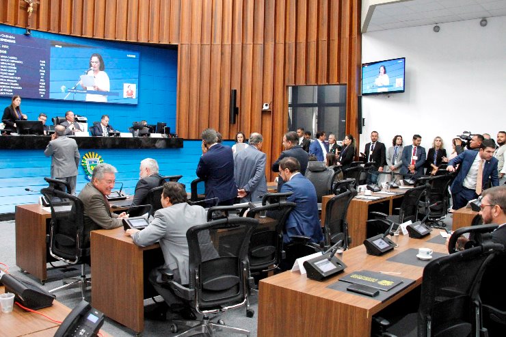 Deputados apreciaram quatro proposições durante a Ordem do Dia - Crédito: Wagner Guimarães/ALEMS