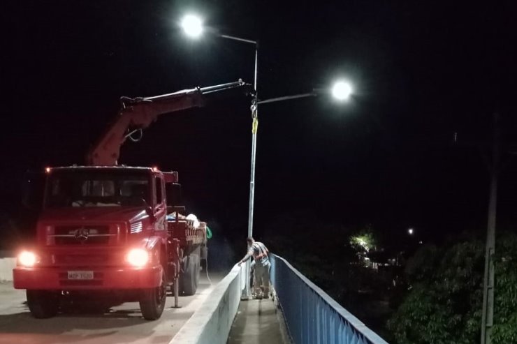 Trabalho de Zé Teixeira garante iluminação de LED em municípios - Crédito: Chico Ribeiro/Seilog