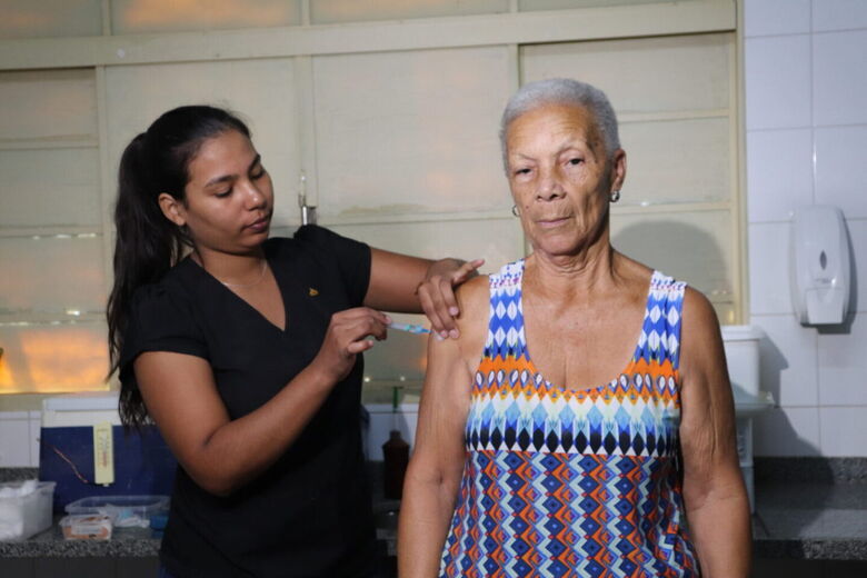 Em 10 dias de campanha, 17,5 mil pessoas foram vacinadas contra a gripe  - Crédito: Divulgação