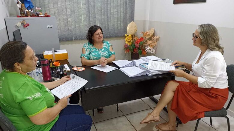 Rede Municipal de Ensino de Caarapó faz adesão ao Programa Compromisso Nacional Criança Alfabetizada - 