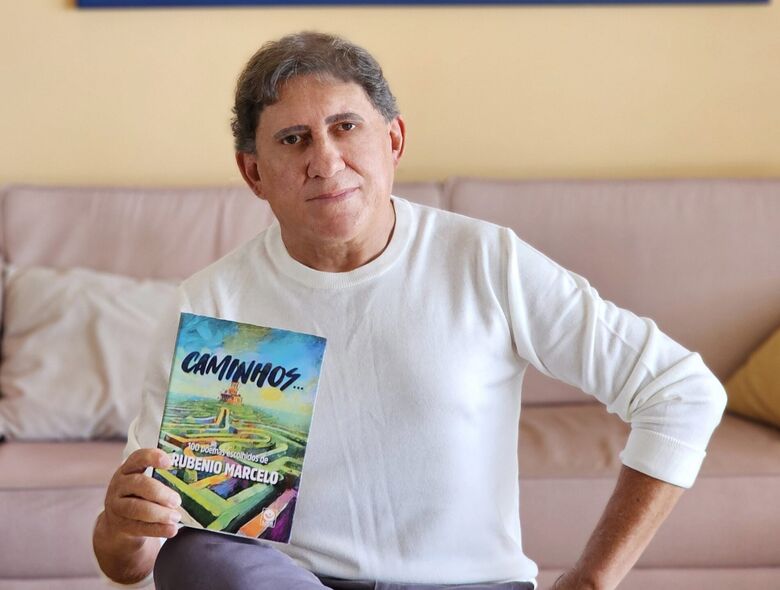 Poeta Rubenio Marcelo lança livro com apoio de faculdade da Capital - 