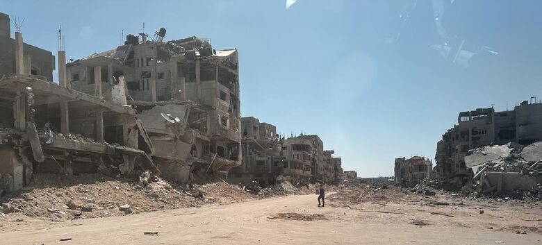 Um bairro inteiro destruído em Gaza - Crédito: Ocha / Olga Cherevko