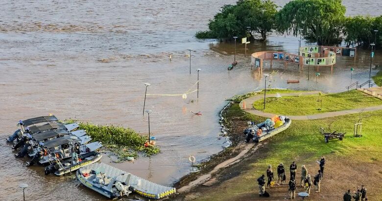 Chuvas no RS deixam 154 mortos e mais de 618 mil pessoas fora de casa
 - Crédito: Rafa Neddermeyer/ Agência Brasil