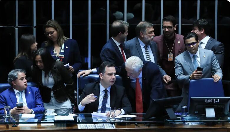 Senado aprova seguro obrigatório para indenizar acidentes de trânsito
 - Crédito: Lula Marques/Agência Brasil
