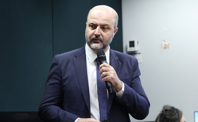 José Guilherme Vartanian: maiores fatores de risco são evitáveis   - Crédito: Vinicius Loures/Câmara dos Deputados  