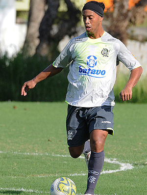 Ronaldinho em treino coletivo do Flamengo
 - Crédito: Foto: Alexandre Vidal / Fla Imagem