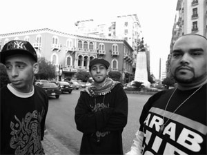 Os rappers do Arabian Knightz - Crédito: Foto: Divulgação/Myspace do artista