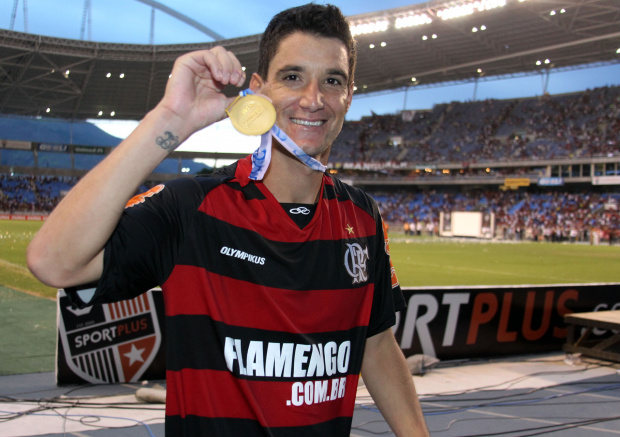 Thiago Neves: "Vou fazer de tudo para ganhar do Flu" - 