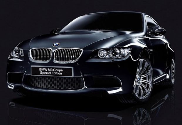 BMW M3 Matte Edition chega em tons foscos de preto e cinza - Crédito: Foto: Divulgação/BMW