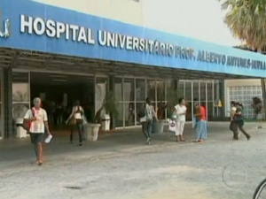Hospital Universitário de Maceió, que enfrenta
problemas de contaminação por bactéria
 - Crédito: Foto: Reprodução/TV Globo