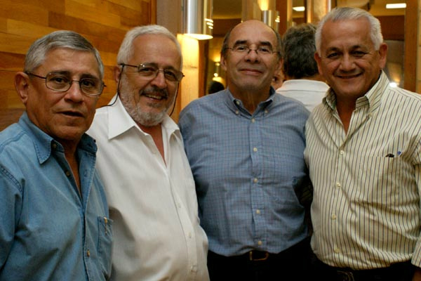 Dr. Jaime David Domingos, Dr. Edson de Melo Rocha, Dr. Luiz Machado e  Dr. Adalberto da Silva Braga Filho - 