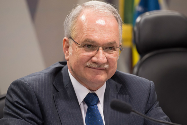 Ministro Luiz Edson Fachin  suspendeu a tramitação do pedido de impeachment de Dilma. - Crédito: Foto: Marcelo Camargo/Agência Brasil