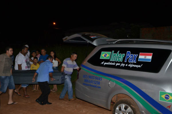 Filho que presenciou cena apontou o principal suspeito do crime. - Crédito: Foto: Ponta Porã Informa