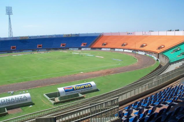 Estádio Douradão está apto para receber jogos, fato que se repete há cinco anos, segundo a Funed. - Crédito: Foto: Divulgação