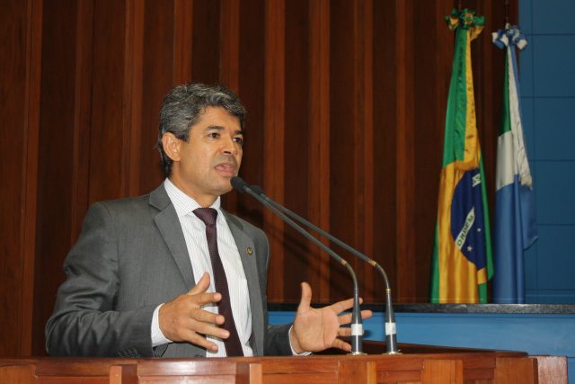 Professor Rinaldo diz que candidato do PSDB a prefeito da Capital será definido em pesquisa. - Crédito: Foto: Divulgação