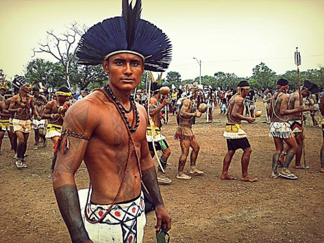 Jovem indígena é um dos que vai conduzir a tocha em Dourados. - Crédito: Foto: Divulgação