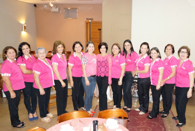 Diretoria reuniu mulheres que colaboraram para o sucesso do evento. - Crédito: Foto: Divulgação