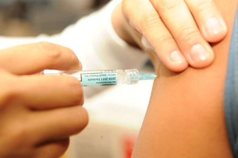 Vacinação contra gripe continua para gestantes e puérperas - 