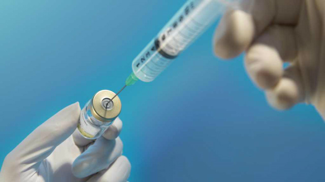 Mesmo com a reabertura da vacinação contra a gripe para pacientes com doenças crônicas, ainda há reclamações sobre a falta de doses em postos de saúde de Campo Grande. - 