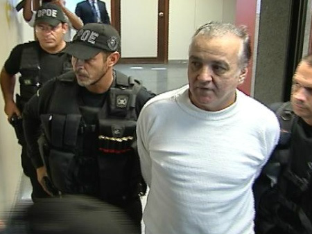 Polícia Federal volta a prender Carlinhos Cachoeira - 