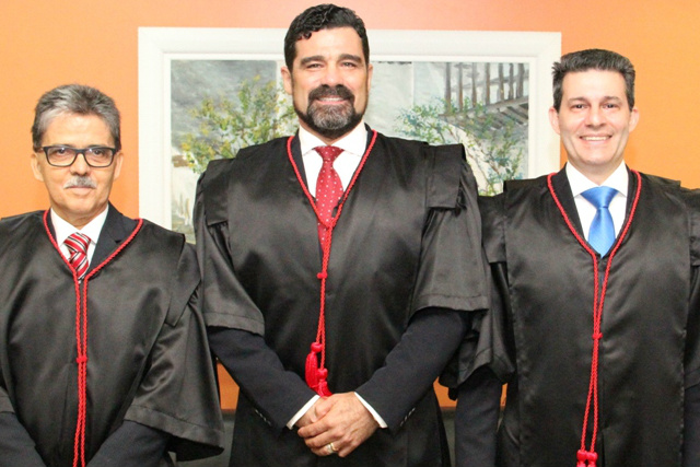 Os novos procuradores Silasneiton Gonçalves, Sergio Harfouche e Alexandre Lima Raslan. - Crédito: Foto: Ana Carolina Vasques
