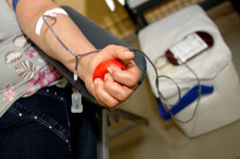 Pelo menos 1,6% da população brasileira doa sangue - 