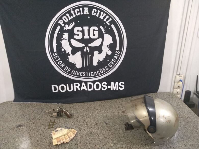 SIG prende trio que roubou padaria em Dourados - Crédito: Cido Costa