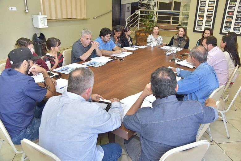 Aced e Faems realizam debate com candidatos ao governo do Estado com transmissão do Progresso Digital, RIT e 94FM - Crédito: Marcos Ribeiro