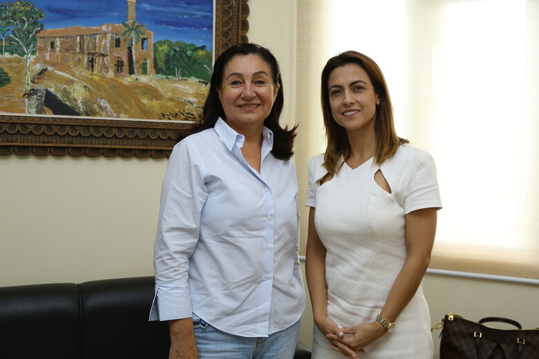 Senadora eleita visita prefeita Délia e promete trabalho por Dourados - Crédito: A. Frota