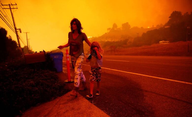 Número de mortes por incêndio florestal sobe para 31 na Califórnia - Crédito: ERIC THAYER/REUTERS