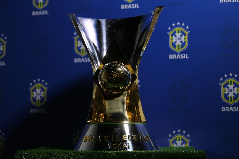 Primeiro ponto da pauta é a adoção do árbitro de vídeo (VAR) nas 380 partidas do Brasileirão. CBF também tem proposta para reduzir troca de treinadores - Crédito: Fernando Torres / CBF