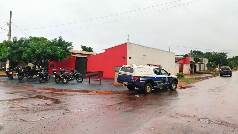 Policias estão nas ruas de Dourados desde as primeiras horas do dia - Crédito: Divulgação/PM